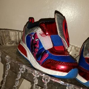 size 7 spiderman shoes